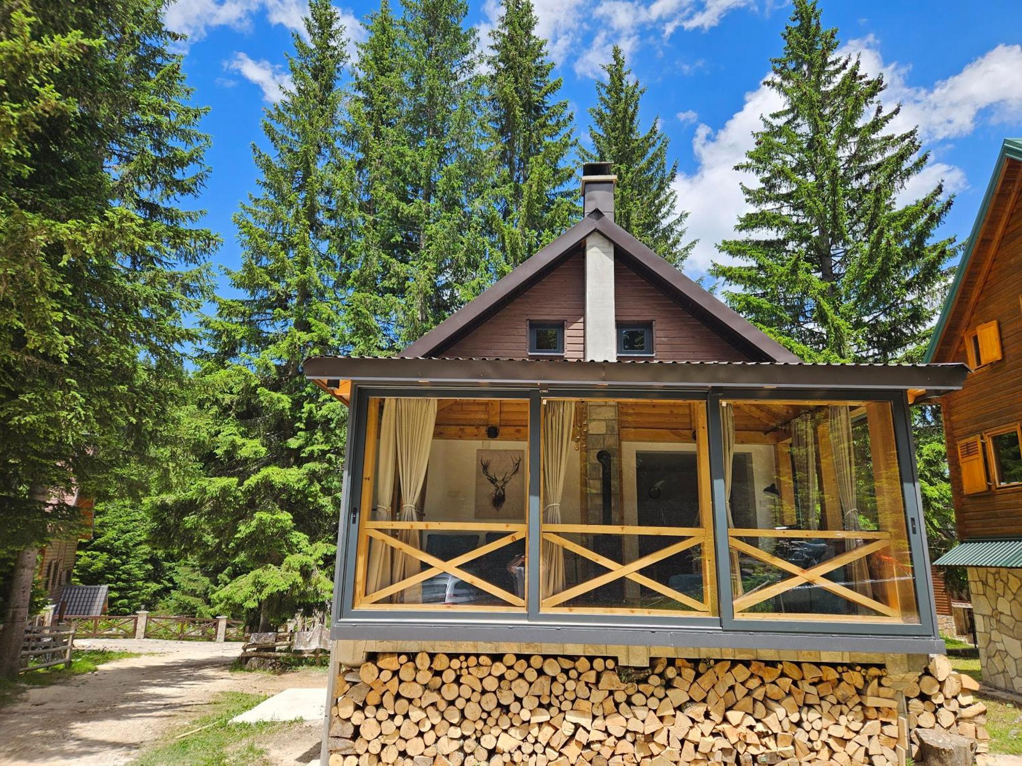 Black Lake Chalet Zabljak  Exterior photo